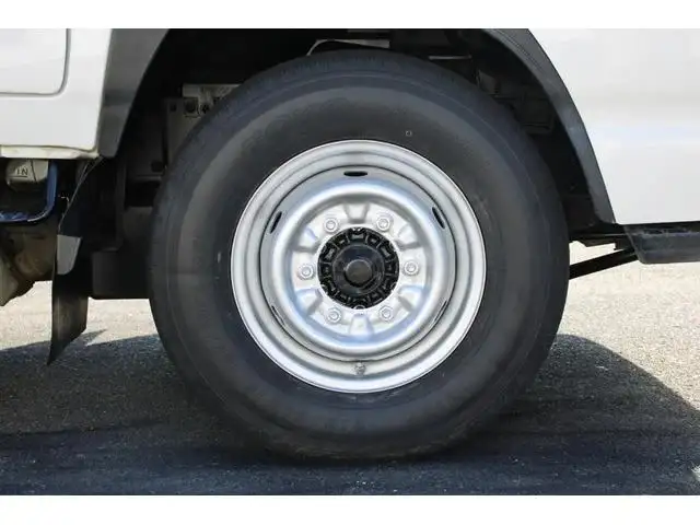 いすゞ エルフ 小型 平ボディ Wキャブ の中古トラック画像20