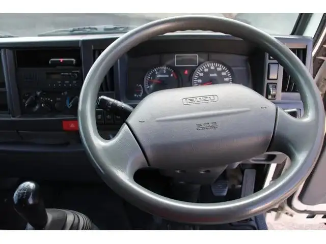 いすゞ エルフ 小型 平ボディ Wキャブ の中古トラック画像9