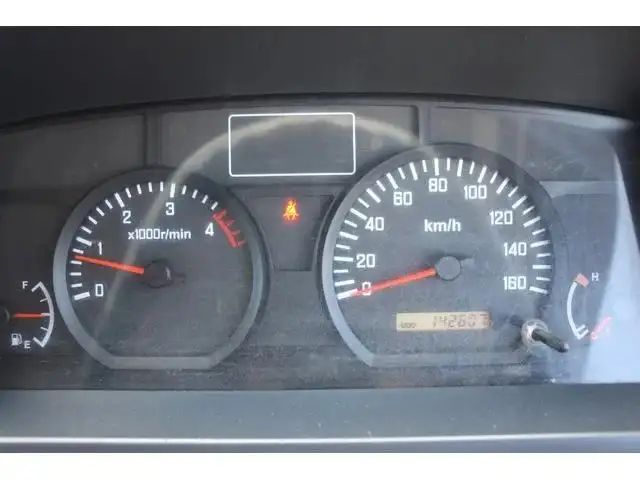 いすゞ エルフ 小型 平ボディ Wキャブ の中古トラック画像10