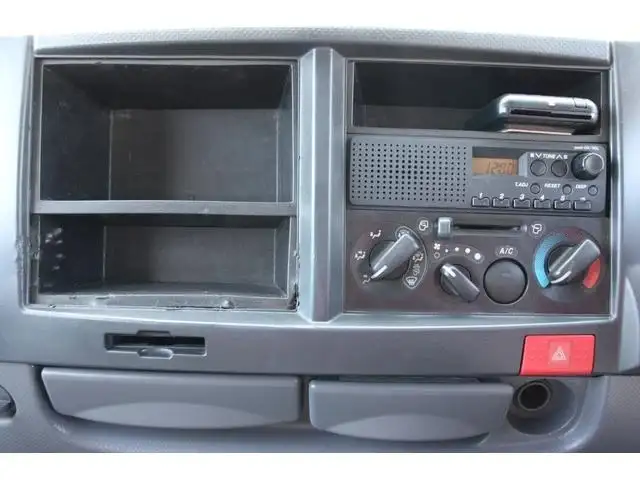 いすゞ エルフ 小型 平ボディ Wキャブ の中古トラック画像11