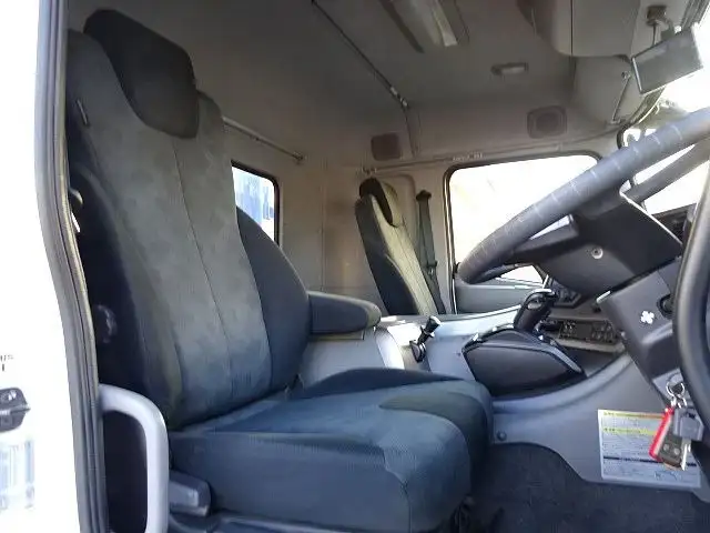 日産UD クオン 大型 車両重機運搬 3段クレーン ラジコンの中古トラック画像11