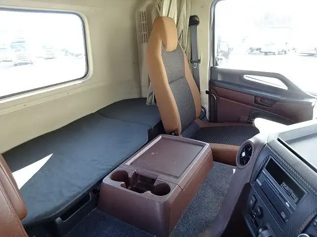 日野 プロフィア 大型 トラクター ハイルーフ 1デフの中古トラック画像11