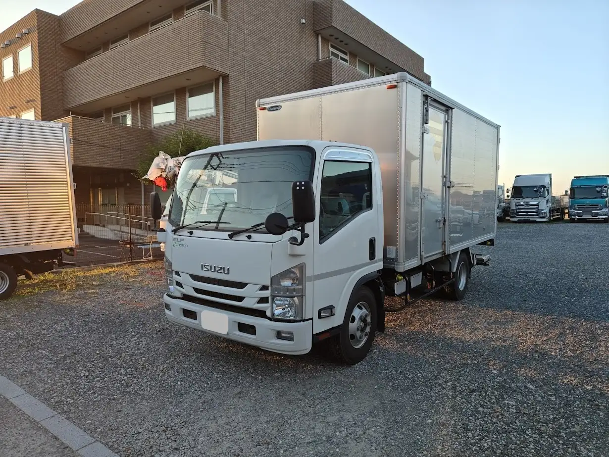 いすゞ エルフ 小型 アルミバン パワーゲート サイドドア の中古トラック【車両No.201400】