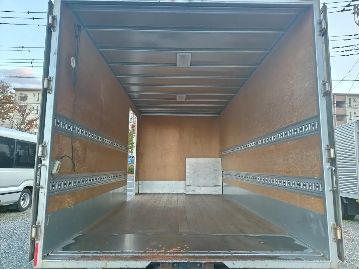 いすゞ エルフ 小型 アルミバン パワーゲート サイドドアの中古トラック画像9
