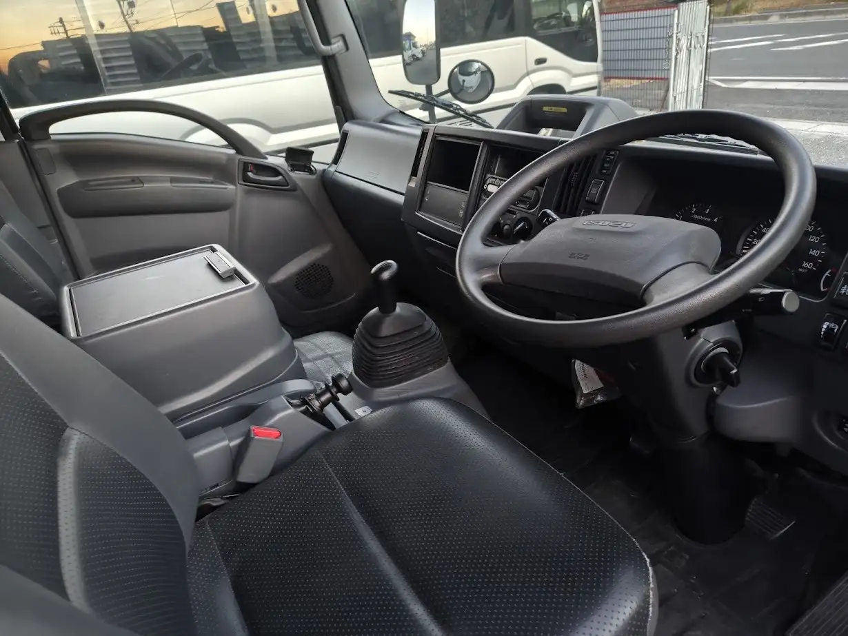 いすゞ エルフ 小型 アルミバン パワーゲート サイドドアの中古トラック画像11