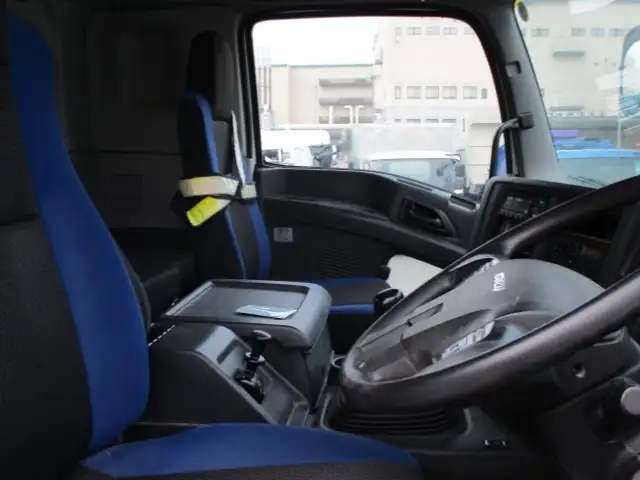 いすゞ ギガ 大型 ダンプ 土砂禁 ステンレス張りの中古トラック画像10