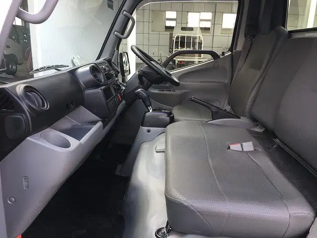 トヨタ ダイナ 小型 平ボディ 床鉄板 3BF-TRY230の中古トラック画像10