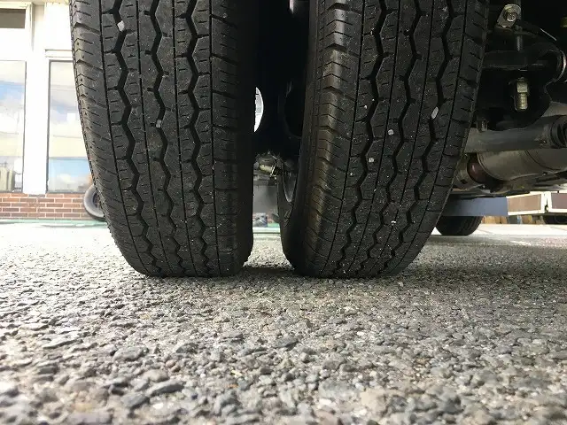 トヨタ ダイナ 小型 平ボディ 床鉄板 3BF-TRY230の中古トラック画像20