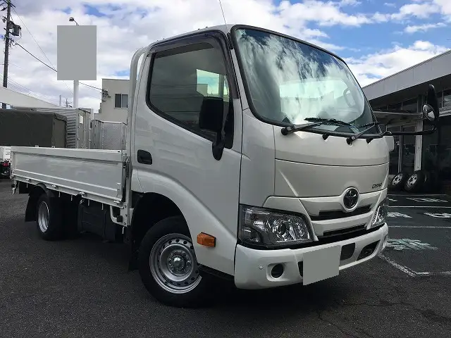 トヨタ ダイナ 小型 平ボディ 床鉄板 3BF-TRY230の中古トラック画像2