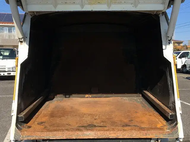 日野 デュトロ 小型 パッカー車 プレス式 2RG-XZU605Xの中古トラック画像7