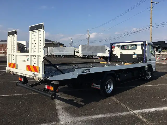 三菱 キャンター 小型 車両重機運搬 ラジコン ウインチの中古トラック画像2