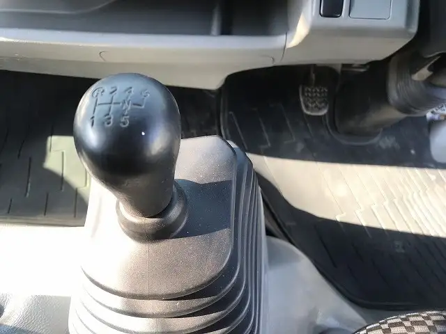 日野 デュトロ 小型 ウイング 2KG-XZU720M H31/R1の中古トラック画像14