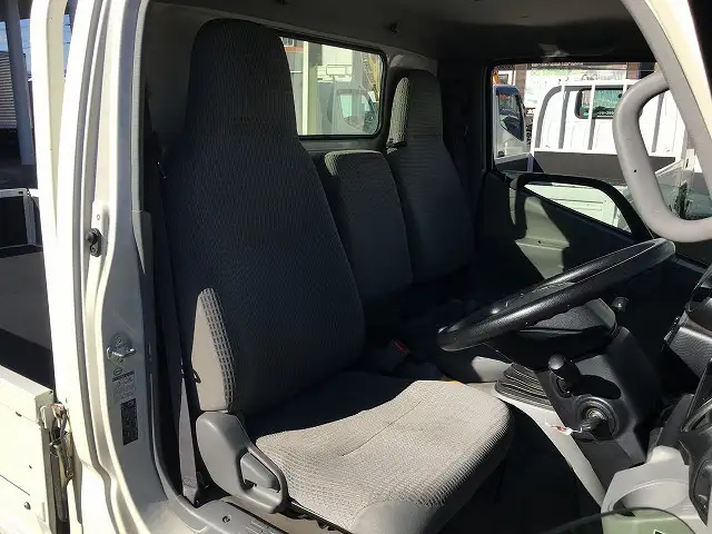 トヨタ ダイナ 小型 平ボディ QDF-KDY231 H30の中古トラック画像10