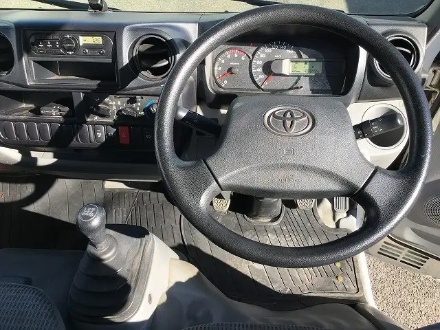 トヨタ ダイナ 小型 平ボディ QDF-KDY231 H30の中古トラック画像11