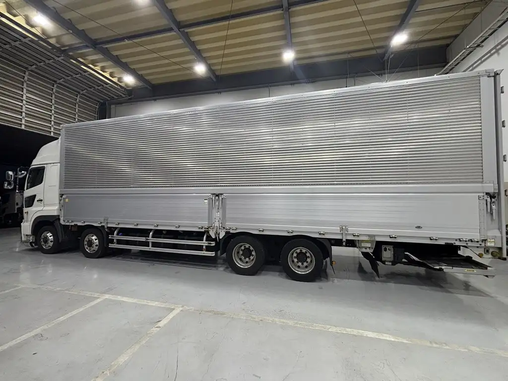 日野 プロフィア 大型 ウイング パワーゲート ベッドの中古トラック画像7