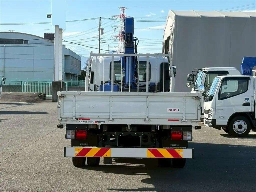 いすゞ フォワード 中型/増トン クレーン付 4段 ラジコンの中古トラック画像4