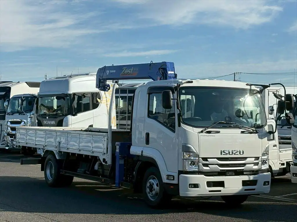 いすゞ フォワード 中型/増トン クレーン付 4段 ラジコンの中古トラック画像2