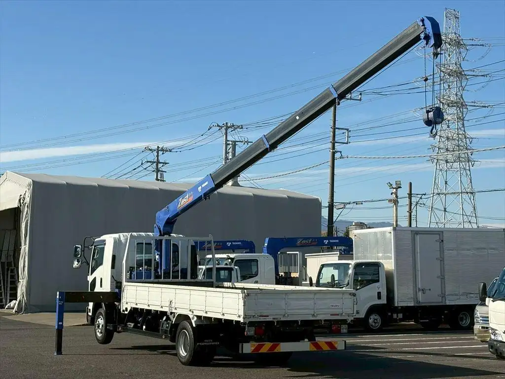 いすゞ フォワード 中型/増トン クレーン付 4段 ラジコンの中古トラック画像6