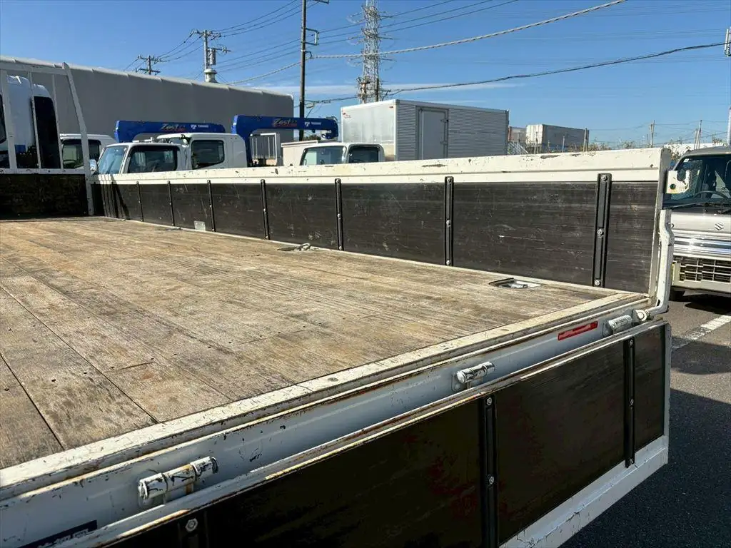 いすゞ フォワード 中型/増トン クレーン付 4段 ラジコンの中古トラック画像11