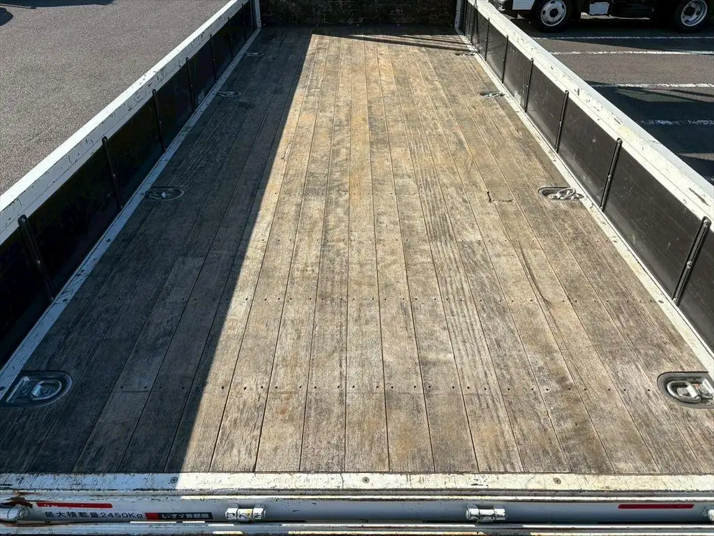 いすゞ フォワード 中型/増トン クレーン付 4段 ラジコンの中古トラック画像9