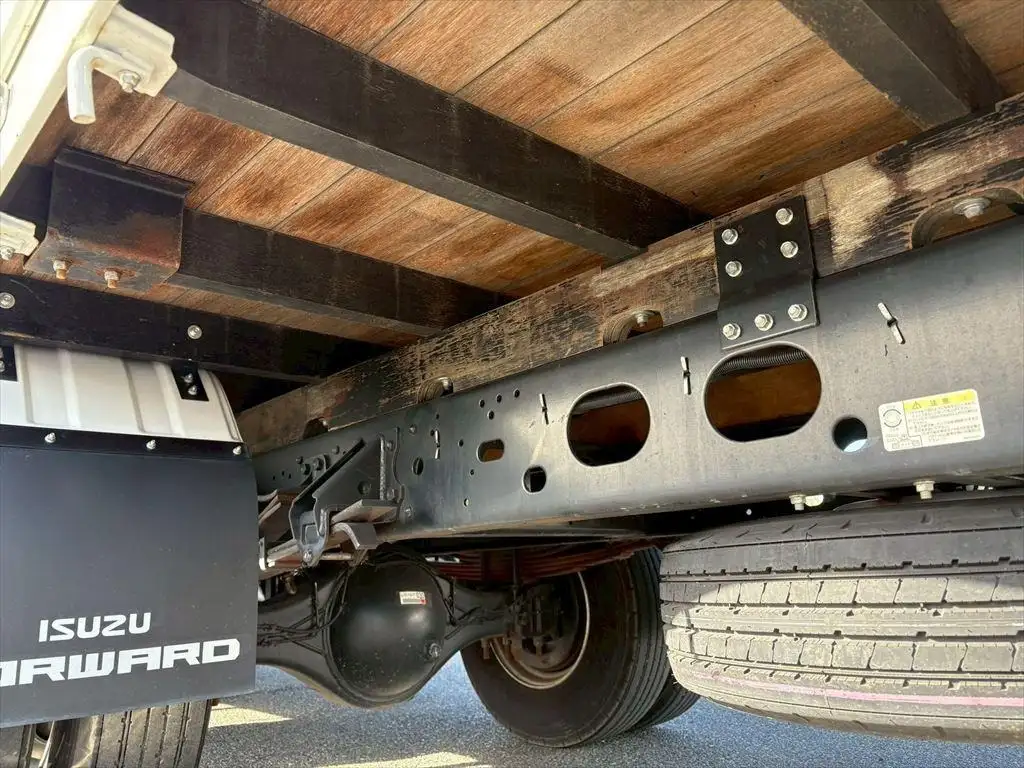 いすゞ フォワード 中型/増トン クレーン付 4段 ラジコンの中古トラック画像18