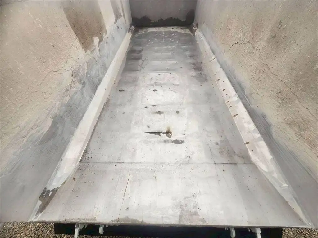 日野 プロフィア 大型 ダンプ 土砂禁 ステンレス張りの中古トラック画像7