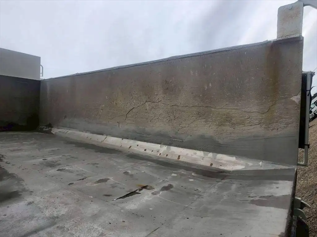 日野 プロフィア 大型 ダンプ 土砂禁 ステンレス張りの中古トラック画像9