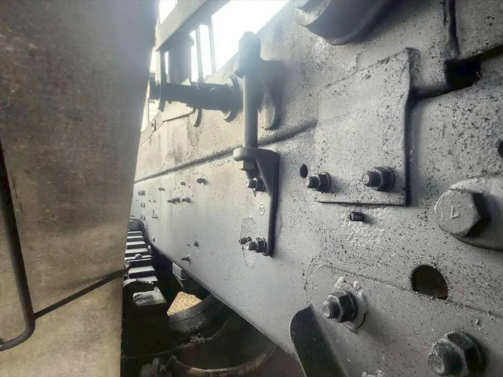 日野 プロフィア 大型 ダンプ 土砂禁 ステンレス張りの中古トラック画像19