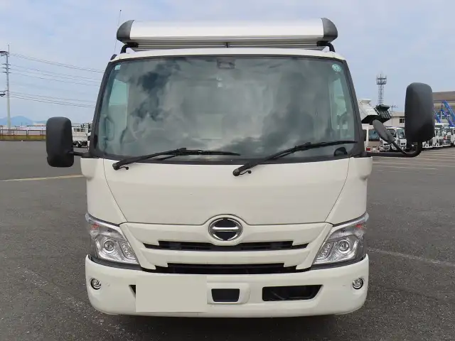 日野 デュトロ 小型 平ボディ 床鉄板 2PG-XZU712Mの中古トラック画像2