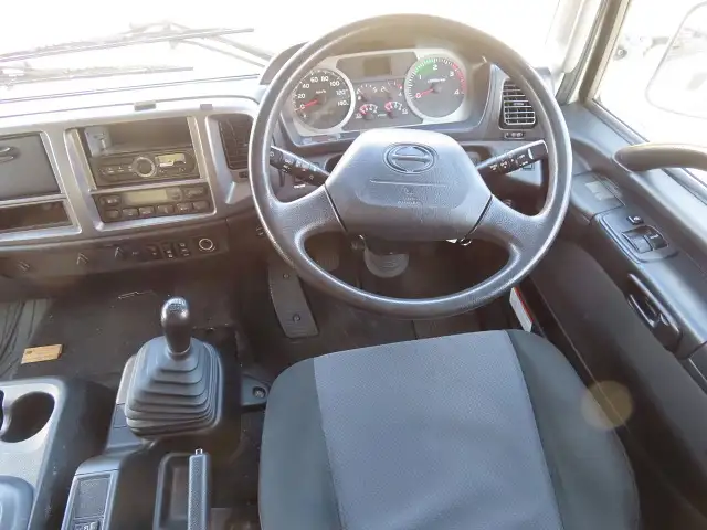 日野 レンジャー 中型/増トン ウイング パワーゲート ベッドの中古トラック画像14