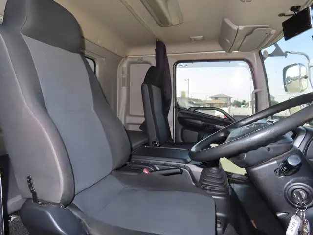 日野 レンジャー 中型/増トン ウイング パワーゲート ベッドの中古トラック画像12