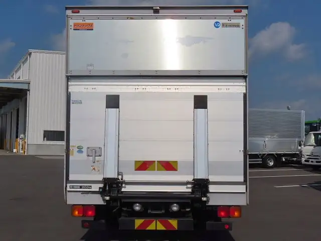 日野 レンジャー 中型/増トン ウイング パワーゲート ベッドの中古トラック画像6