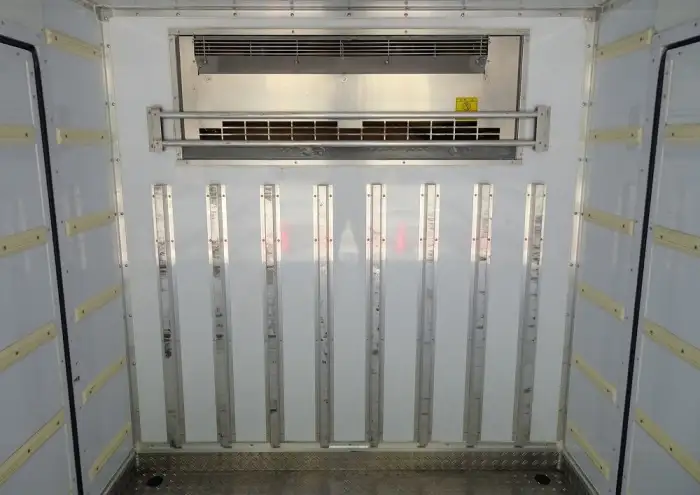 いすゞ エルフ 小型 冷凍冷蔵 中温 スタンバイの中古トラック画像7