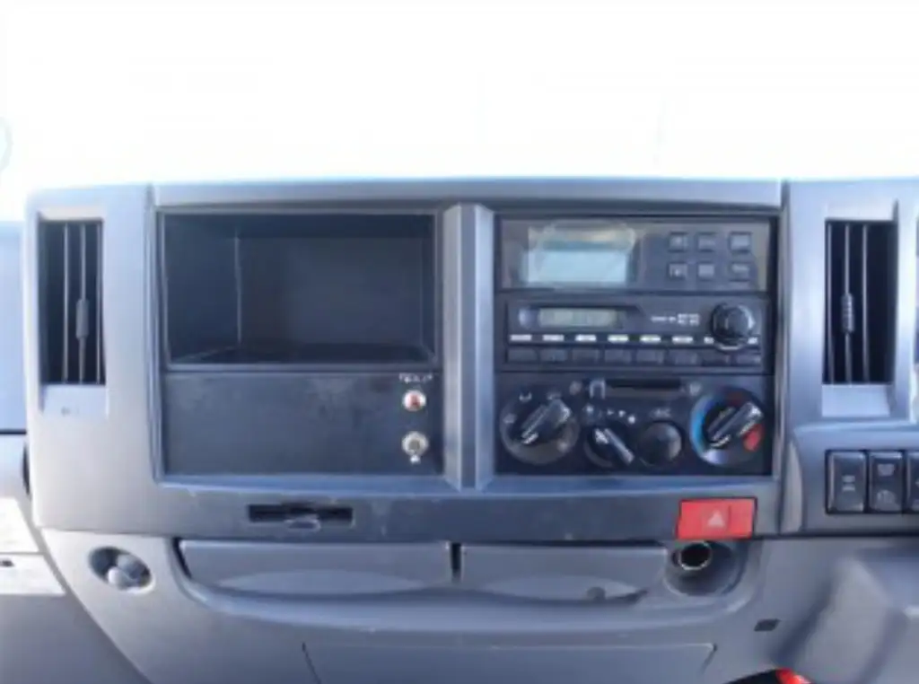 いすゞ エルフ 小型 冷凍冷蔵 中温 パワーゲートの中古トラック画像13