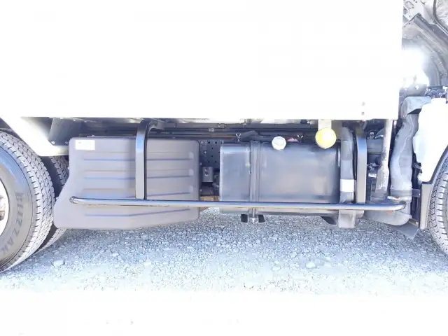 いすゞ エルフ 小型 冷凍冷蔵 中温 パワーゲートの中古トラック画像15