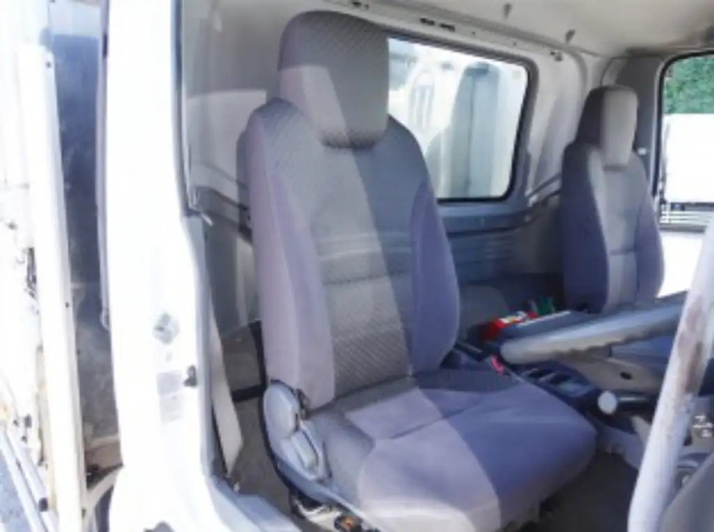 いすゞ フォワード 中型/増トン 冷凍冷蔵 冷凍ウイング 低温の中古トラック画像10