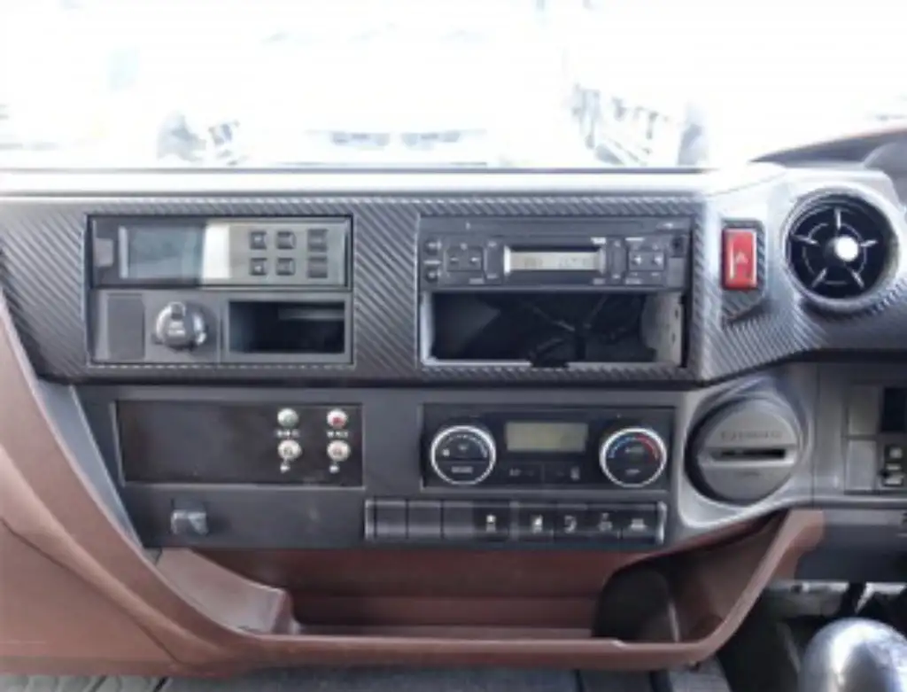 日野 レンジャー 中型/増トン 冷凍冷蔵 低温 パワーゲートの中古トラック画像12