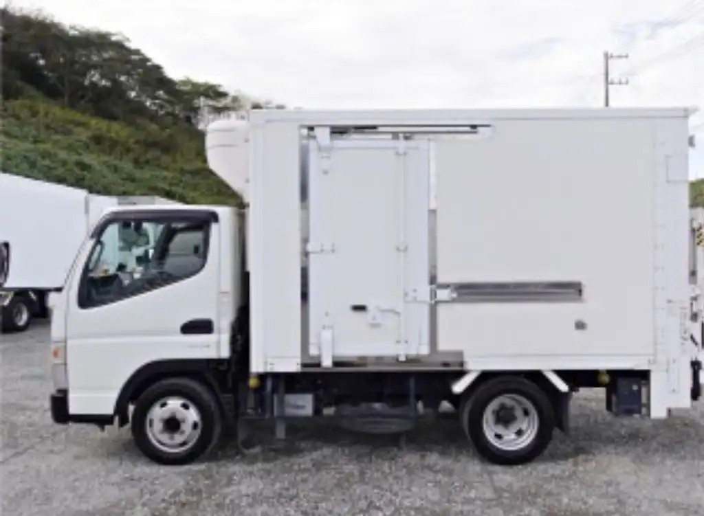 三菱 キャンター 小型 冷凍冷蔵 低温 パワーゲートの中古トラック画像5
