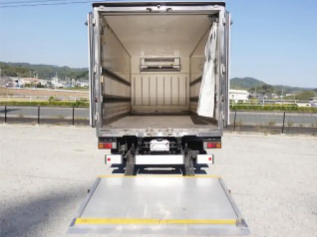 日野 デュトロ 小型 冷凍冷蔵 低温 パワーゲートの中古トラック画像6