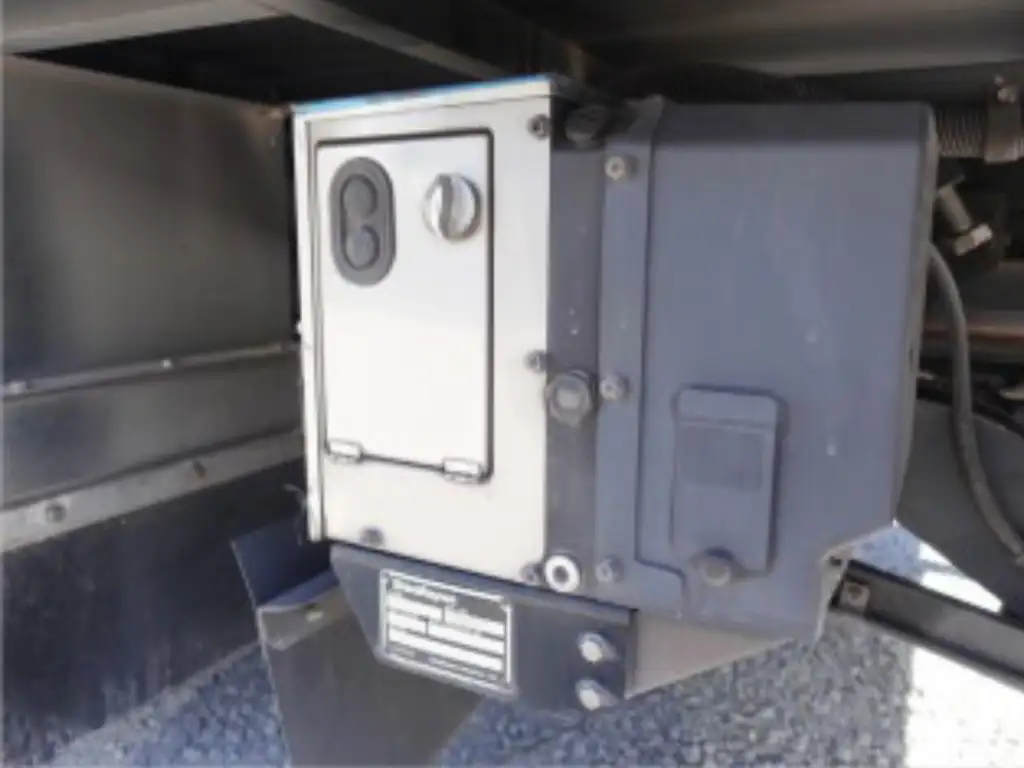 日野 デュトロ 小型 冷凍冷蔵 低温 パワーゲートの中古トラック画像2