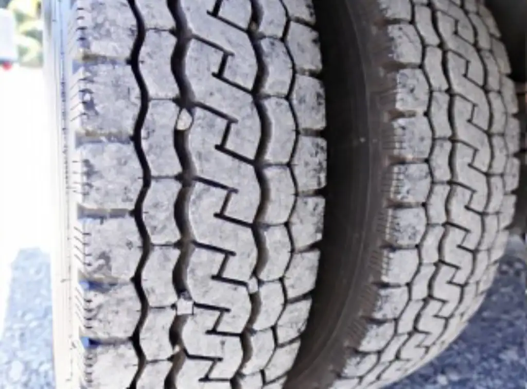 日野 デュトロ 小型 冷凍冷蔵 低温 パワーゲートの中古トラック画像20