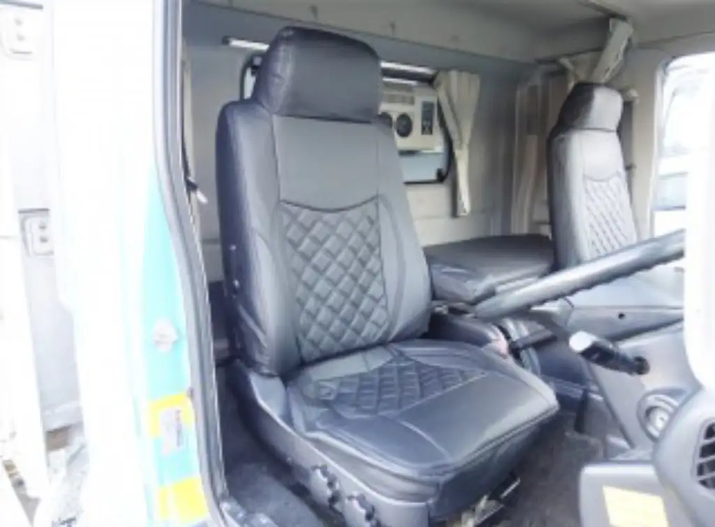 日野 レンジャー 中型/増トン ウイング パワーゲート ベッドの中古トラック画像10