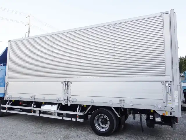 日野 レンジャー 中型/増トン ウイング パワーゲート ベッドの中古トラック画像5