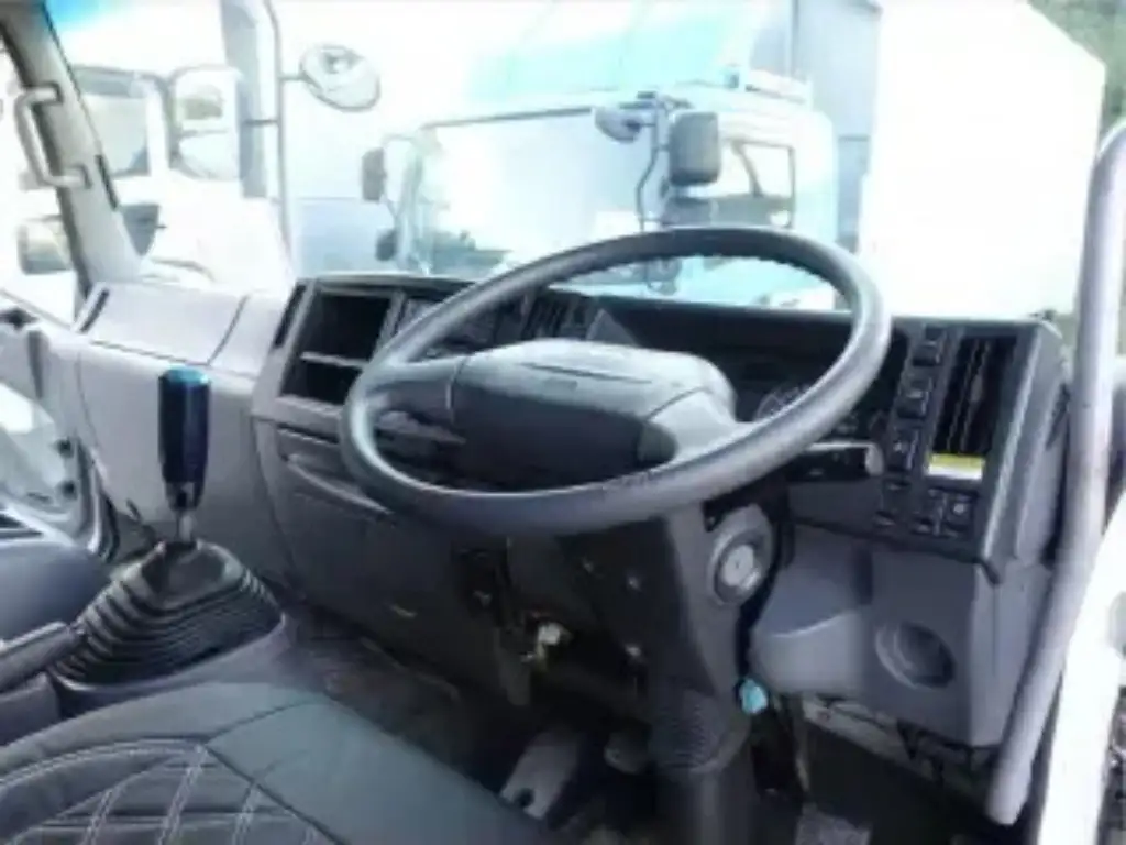 いすゞ フォワード 中型/増トン ウイング パワーゲート ベッドの中古トラック画像12