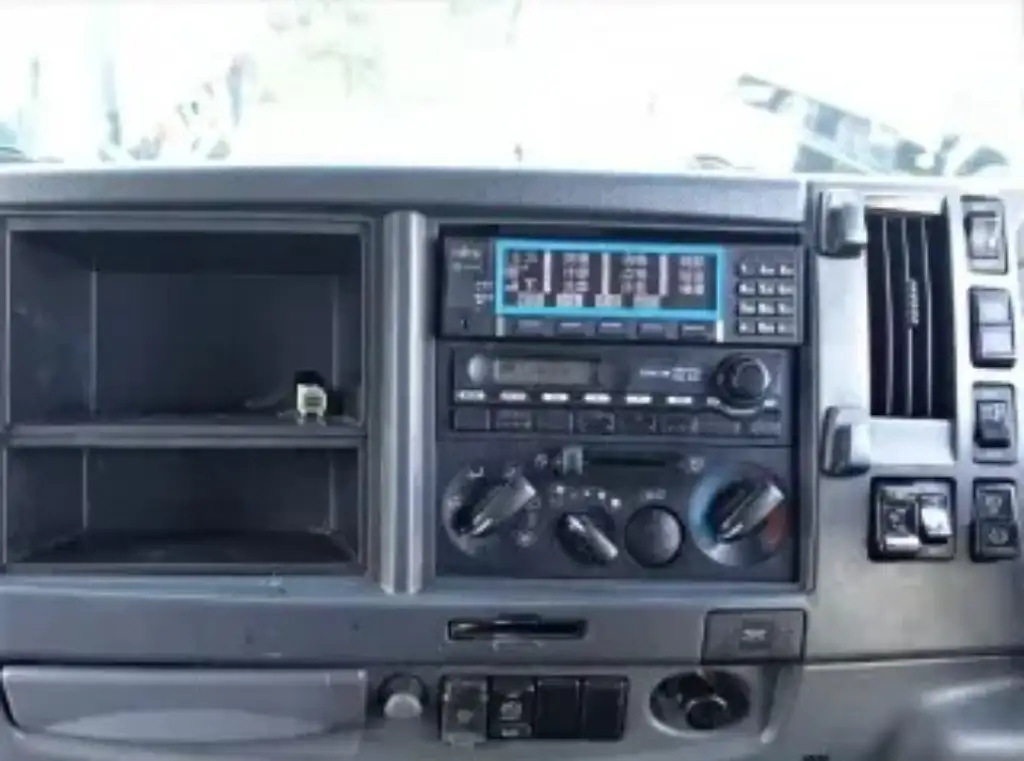 いすゞ フォワード 中型/増トン ウイング パワーゲート ベッドの中古トラック画像13