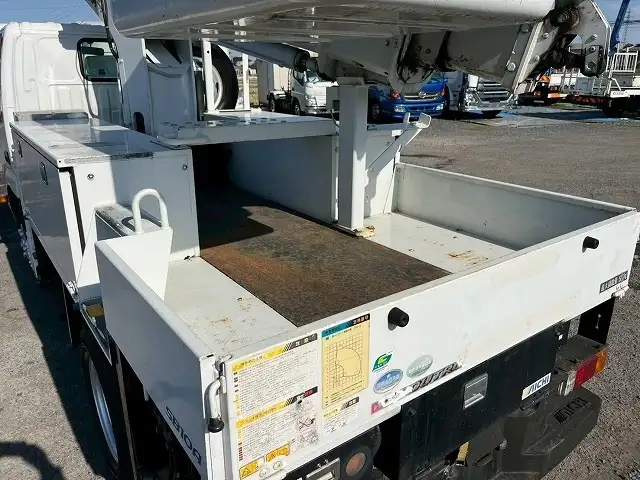 日野 デュトロ 小型 高所・建柱車 高所作業車 TKG-XZU600Xの中古トラック画像9