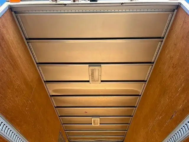 日産 アトラス 小型 アルミバン サイドドア TKG-AMR85ANの中古トラック画像9