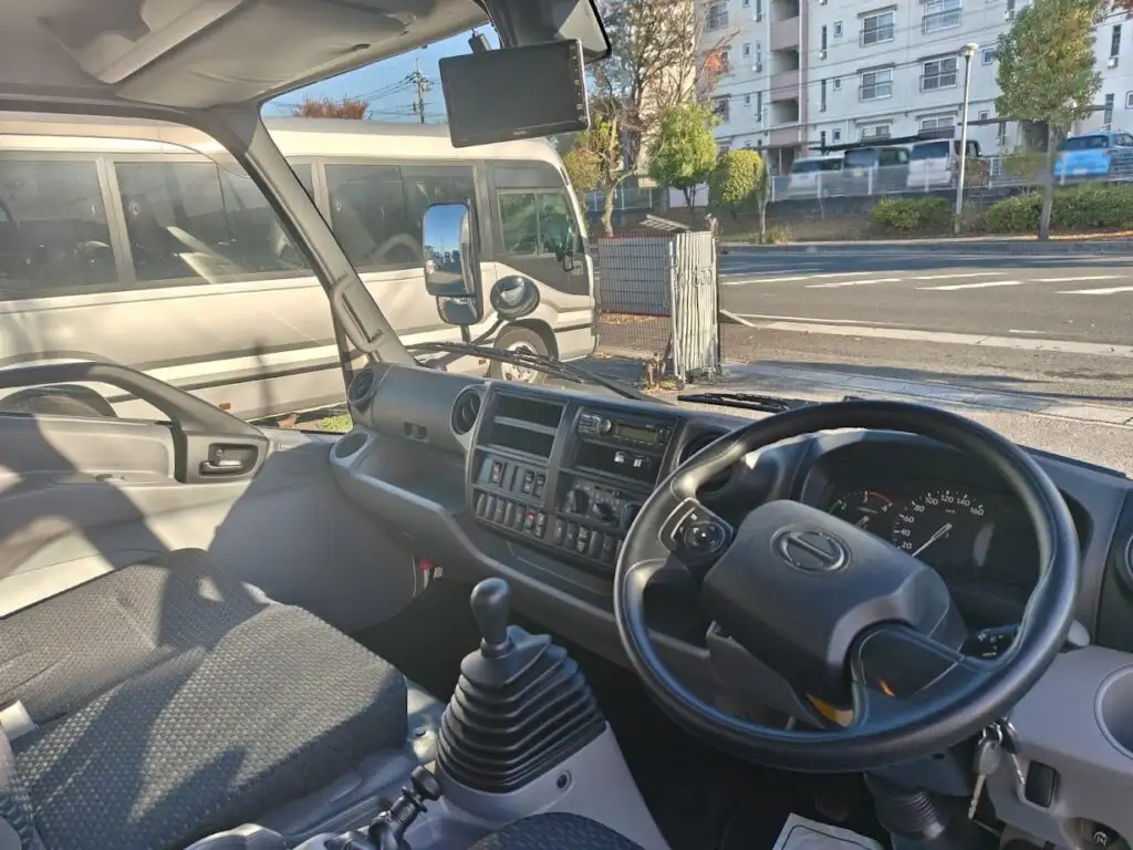 日野 デュトロ 小型 アルミバン パワーゲート サイドドアの中古トラック画像13