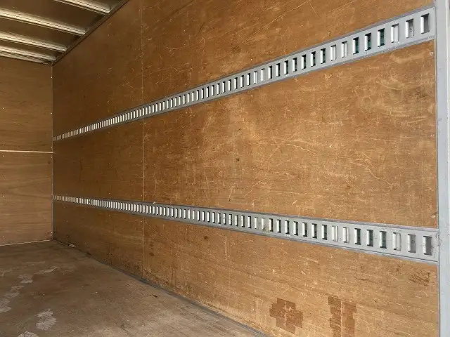 いすゞ エルフ 小型 アルミバン サイドドア TRG-NMR85ANの中古トラック画像9