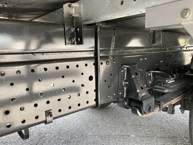 いすゞ エルフ 小型 アルミバン 2RG-NPR88AN R3の中古トラック画像16